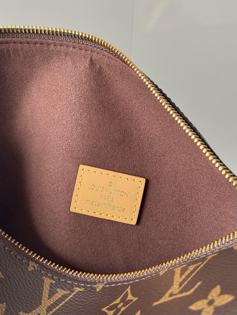 Louis Vuitton Side Trunk GM M14513