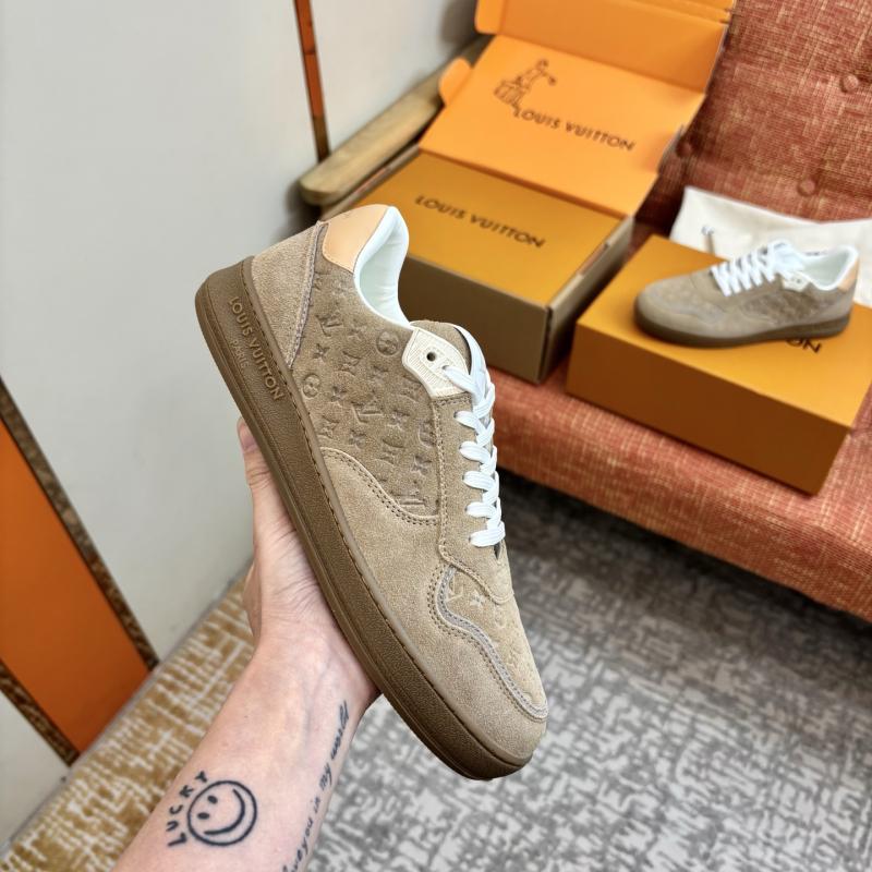 Louis Vuitton Sneakers SLS40301