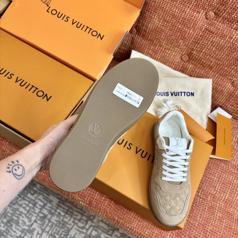 Louis Vuitton Sneakers SLS40301