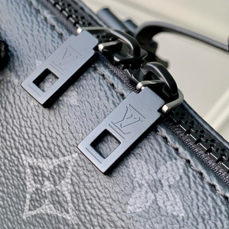 Louis Vuitton Speedy 18 M24606