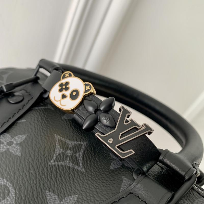 Louis Vuitton Speedy 18 with Chain Strap M24606