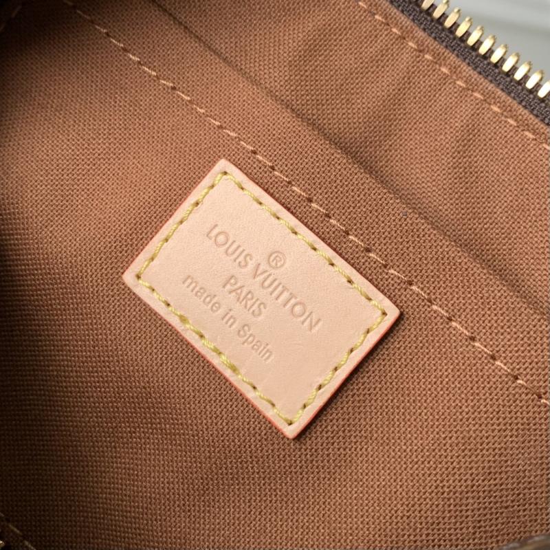Louis Vuitton Speedy 18 with Chain Strap M46970