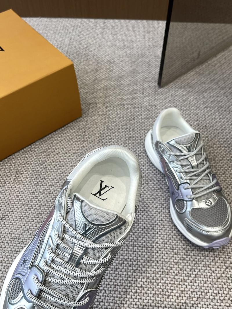 Louis Vuitton Unisex Sneakers SLS33001