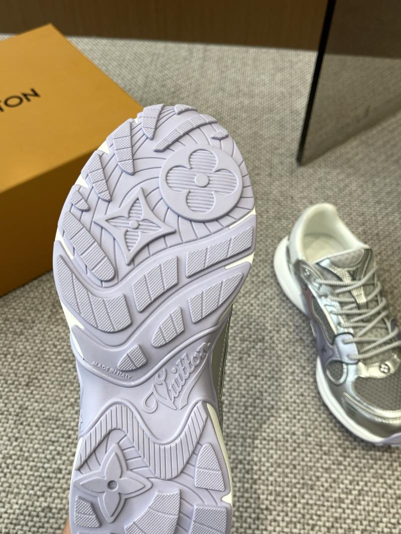 Louis Vuitton Unisex Sneakers SLS33001