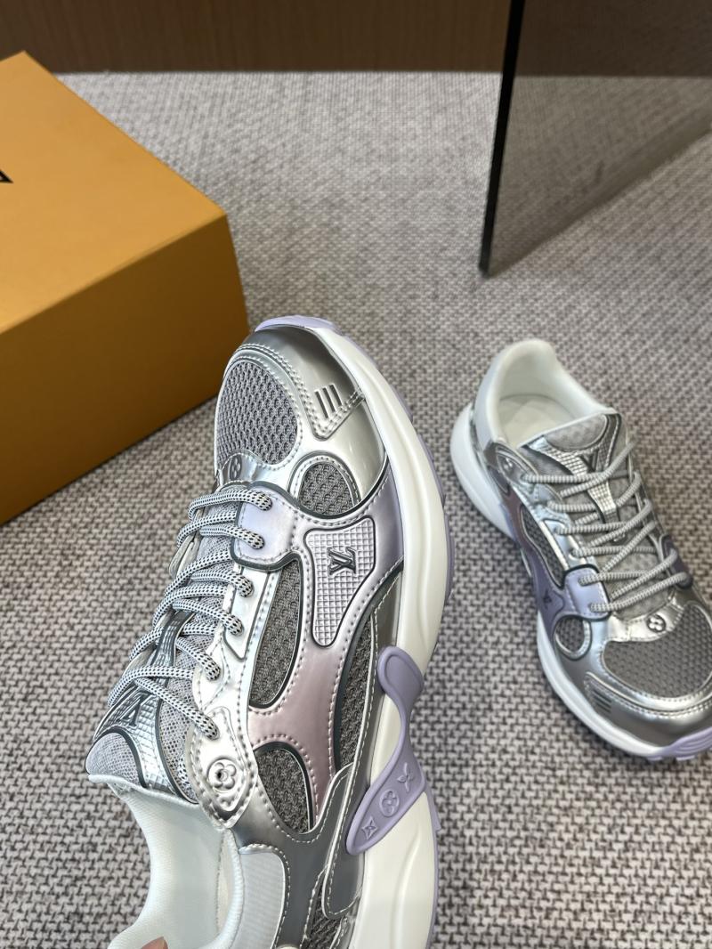 Louis Vuitton Unisex Sneakers SLS33001