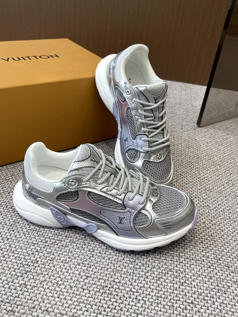 Louis Vuitton Unisex Sneakers SLS33001