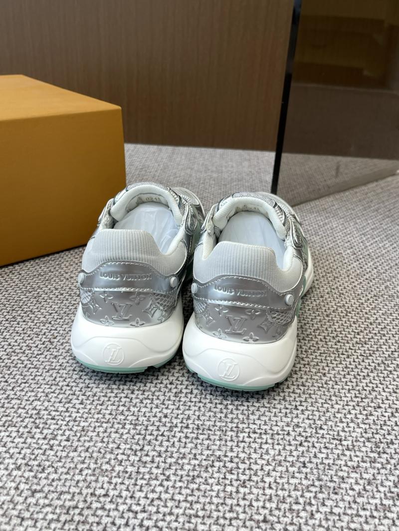 Louis Vuitton Unisex Sneakers SLS33002