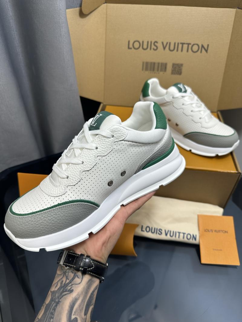 Louis Vuitton Unisex Sneakers SLU32604