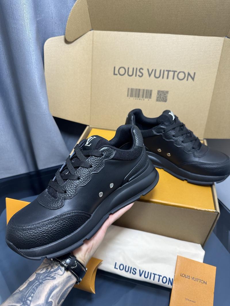 Louis Vuitton Unisex Sneakers SLU32606