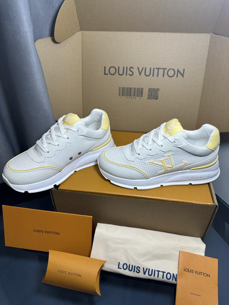 Louis Vuitton Unisex Sneakers SLU32607