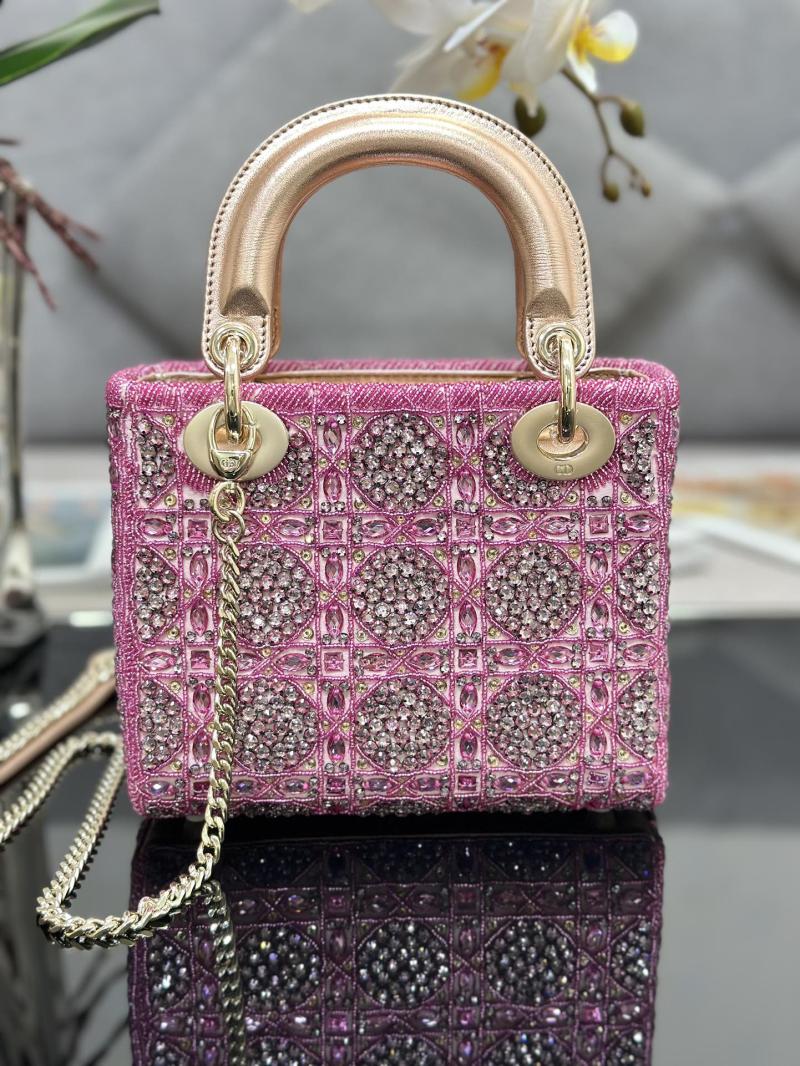 Mini Lady dior Bag Embroidered with Beads M0505