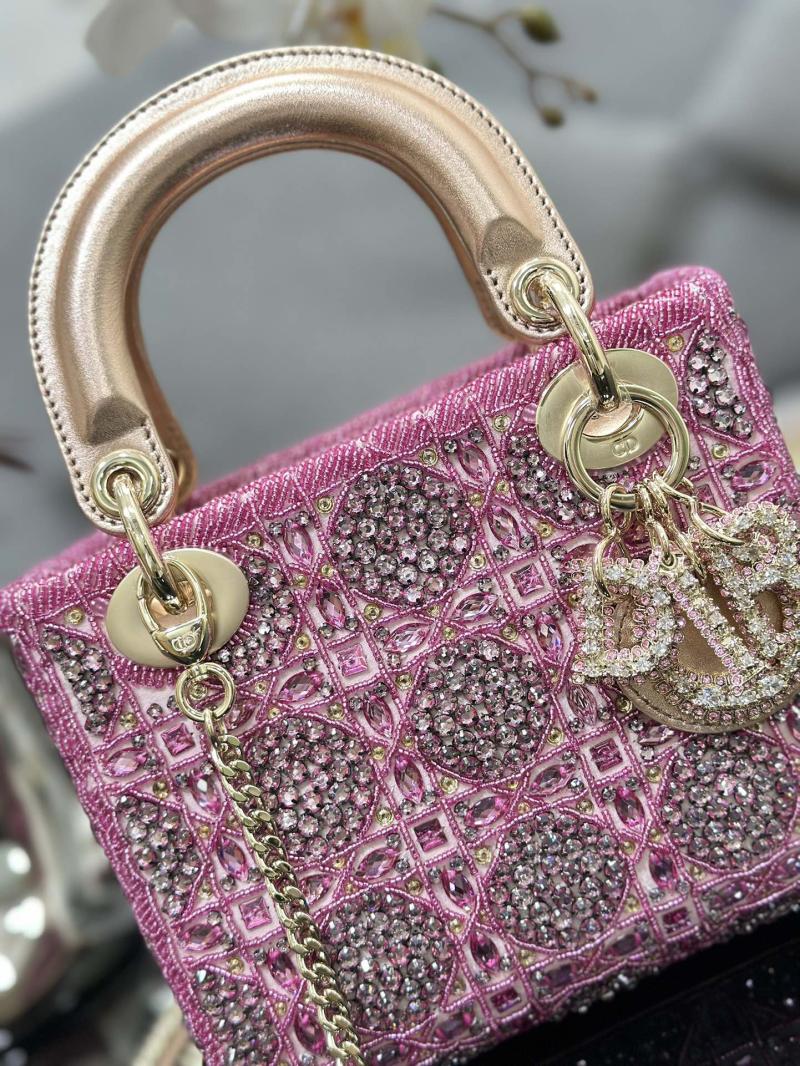 Mini Lady dior Bag Embroidered with Beads M0505