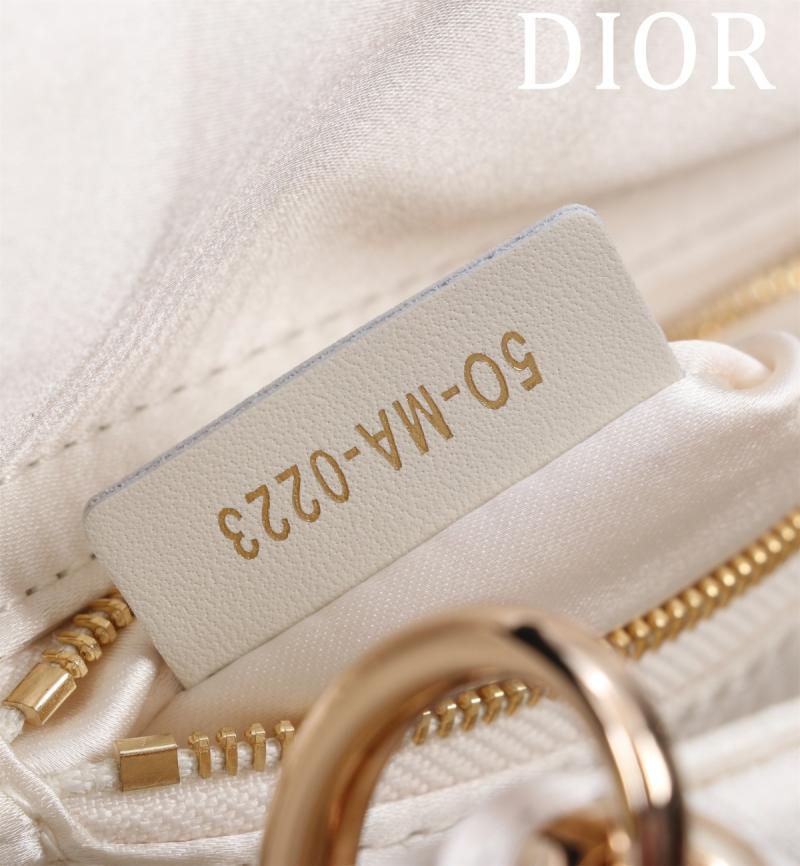 Mini Lady dior Embroidered Bag Pink M0505