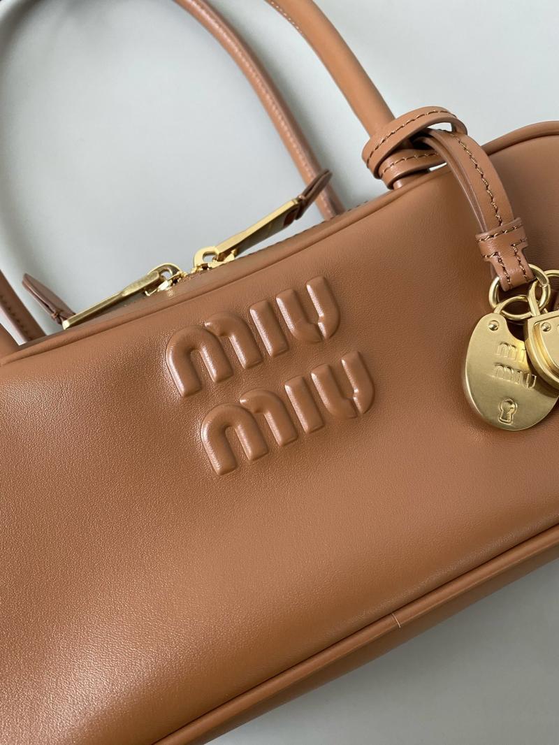 Miu Miu Beau leather bag Cognac 5BB173
