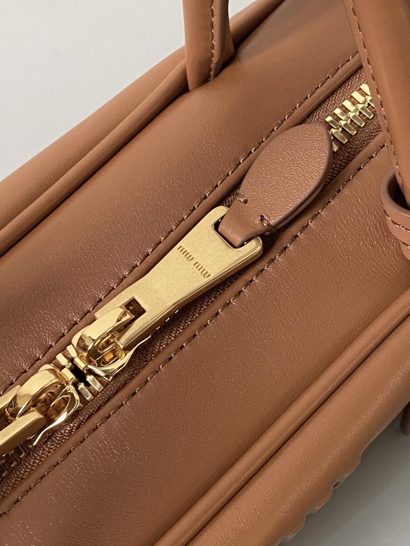 Miu Miu Beau leather bag Cognac 5BB173