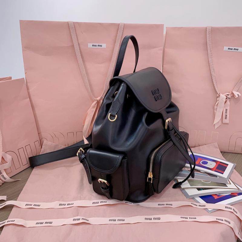 Miu Miu Leather backpack Black 5BZ042