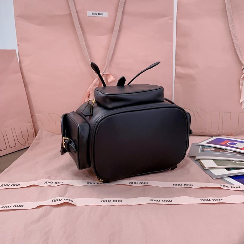 Miu Miu Leather backpack Black 5BZ043