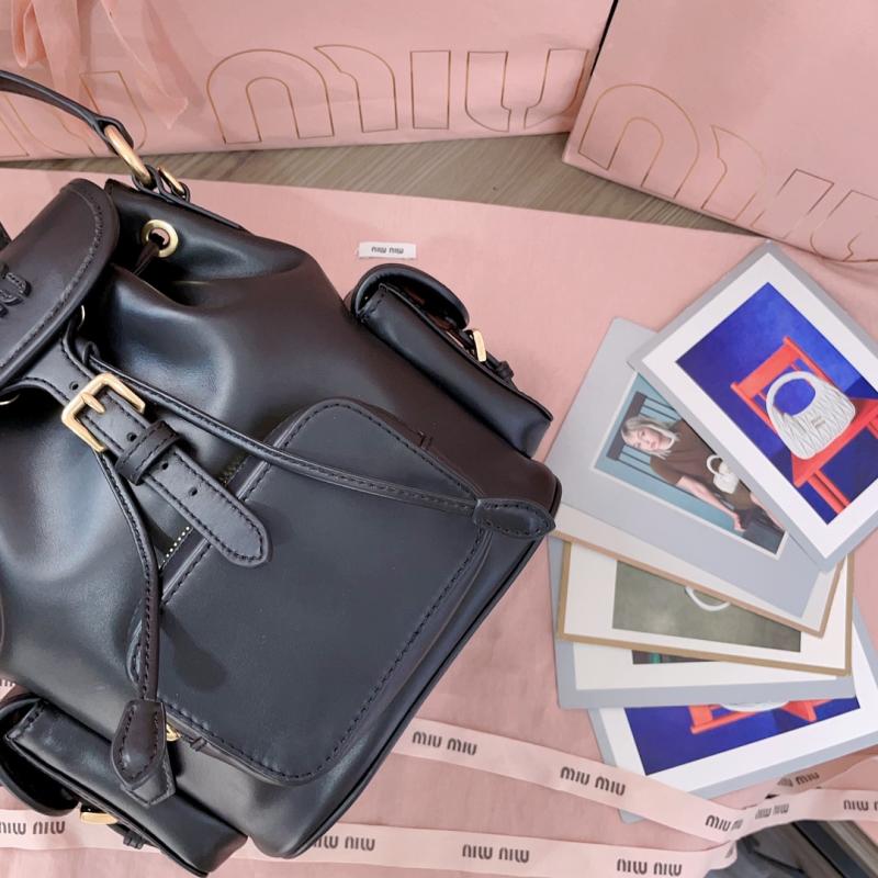 Miu Miu Leather backpack Black 5BZ043