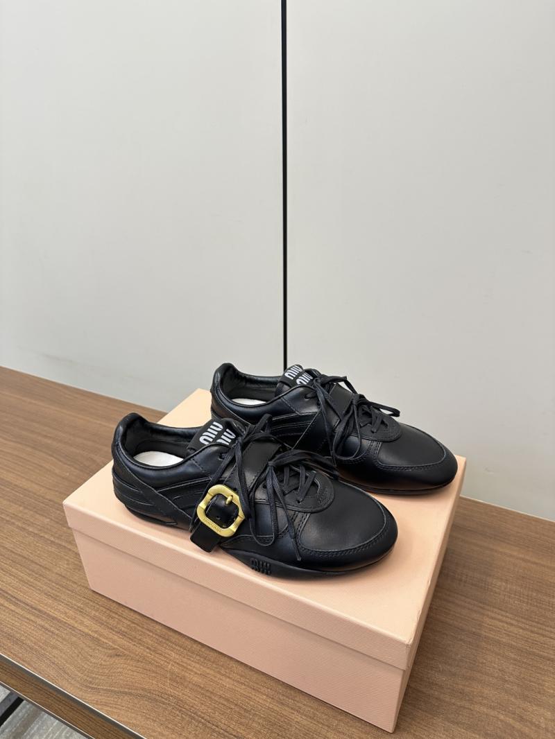 Miu Miu Sneakers SMS40201