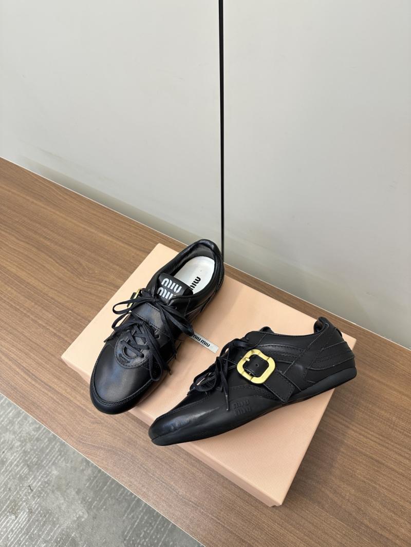 Miu Miu Sneakers SMS40201