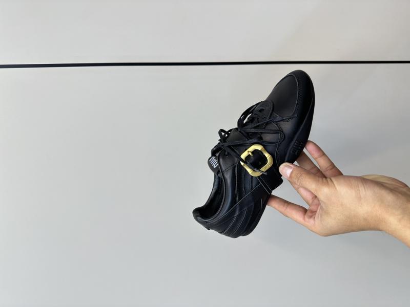 Miu Miu Sneakers SMS40201