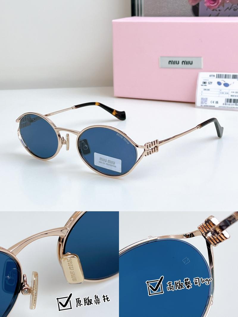 Miu Miu Sunglasses SMU52y