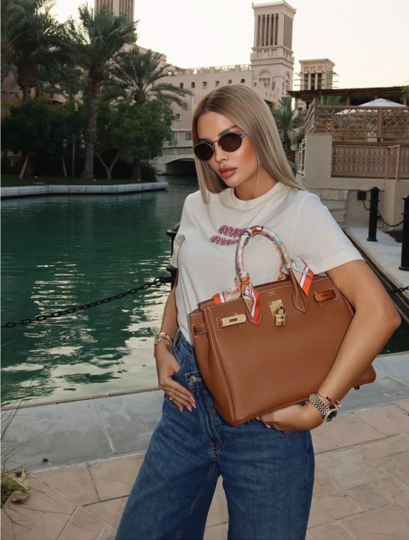 Miu Miu Sunglasses SMU52y