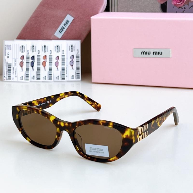 Miu Miu Sunglasses SMUA03S
