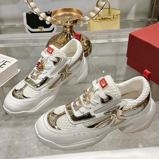 Roger Vivier Sneakers SRS32702