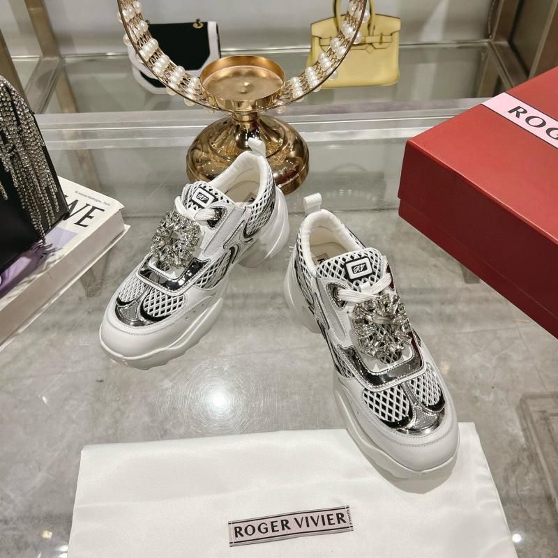 Roger Vivier Sneakers SRS32703