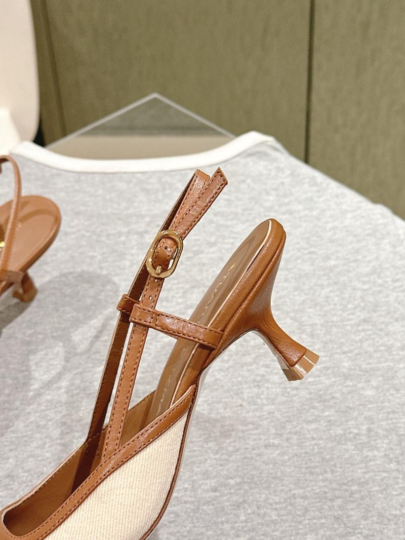 Saint Laurent Pumps SSP32702