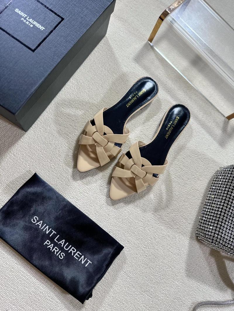 Saint Laurent Sandals SSS33102