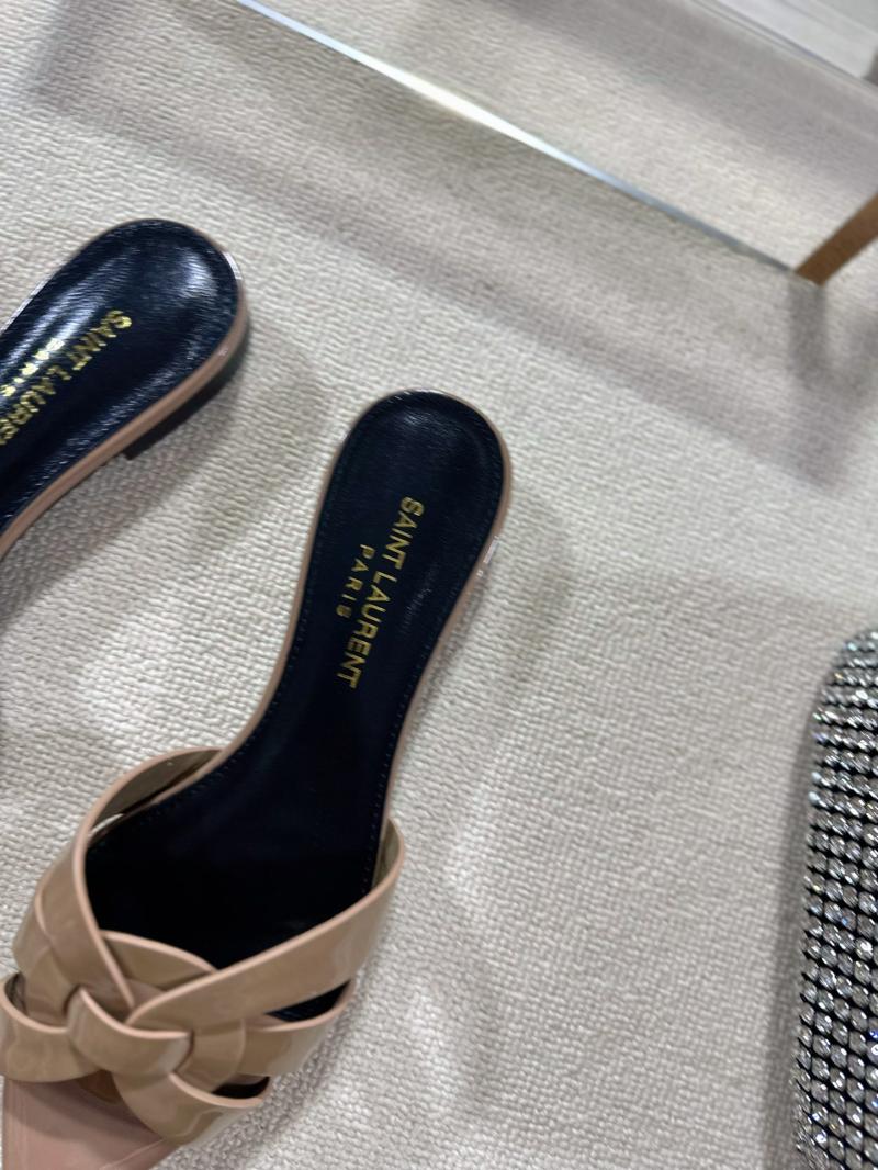 Saint Laurent Sandals SSS33104