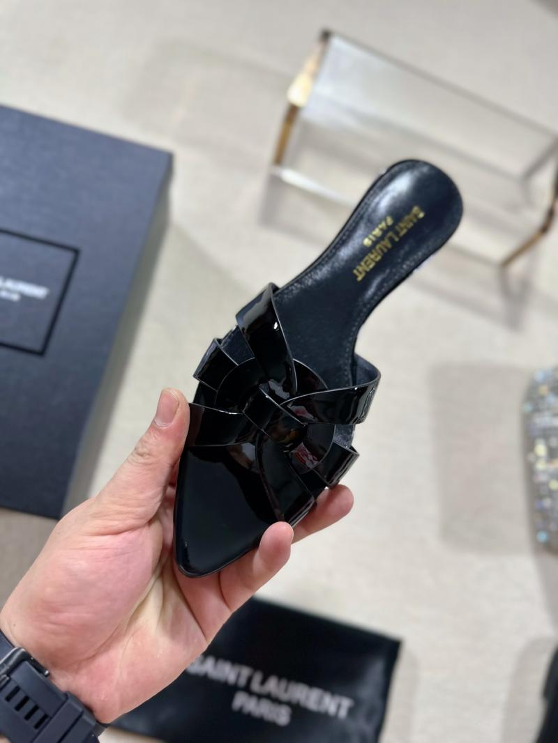 Saint Laurent Sandals SSS33105