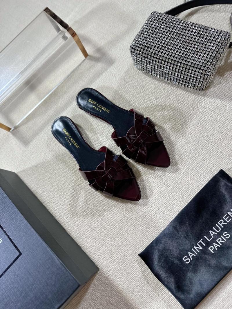Saint Laurent Sandals SSS33110