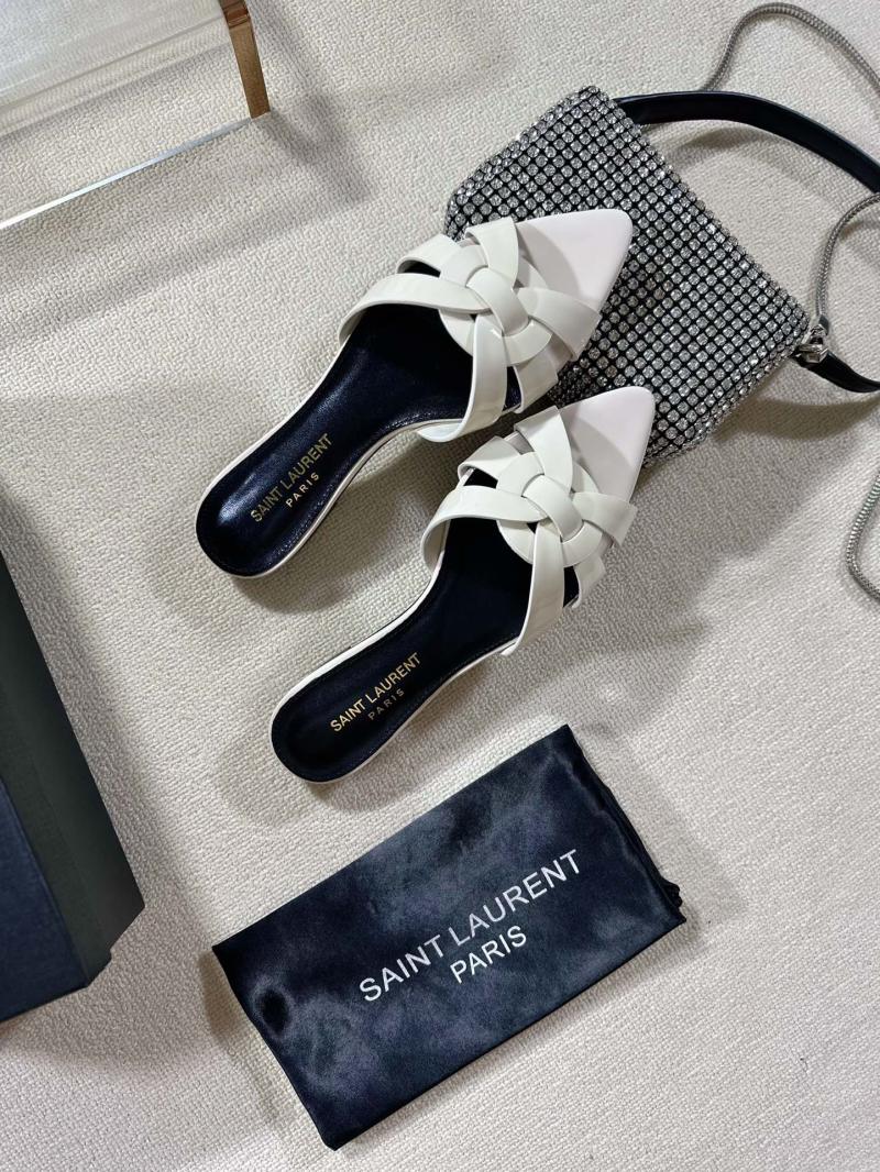 Saint Laurent Sandals SSS33114