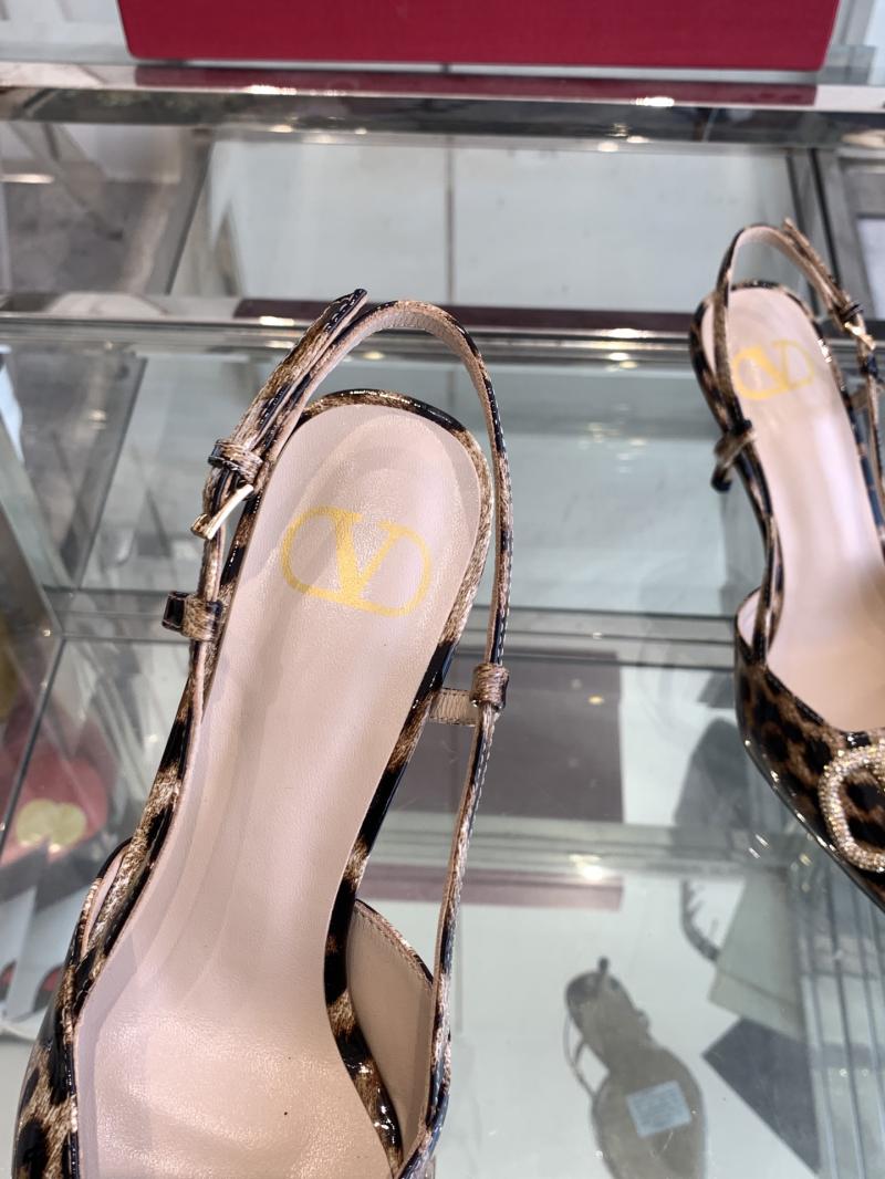 Valentino Pumps SVP41101