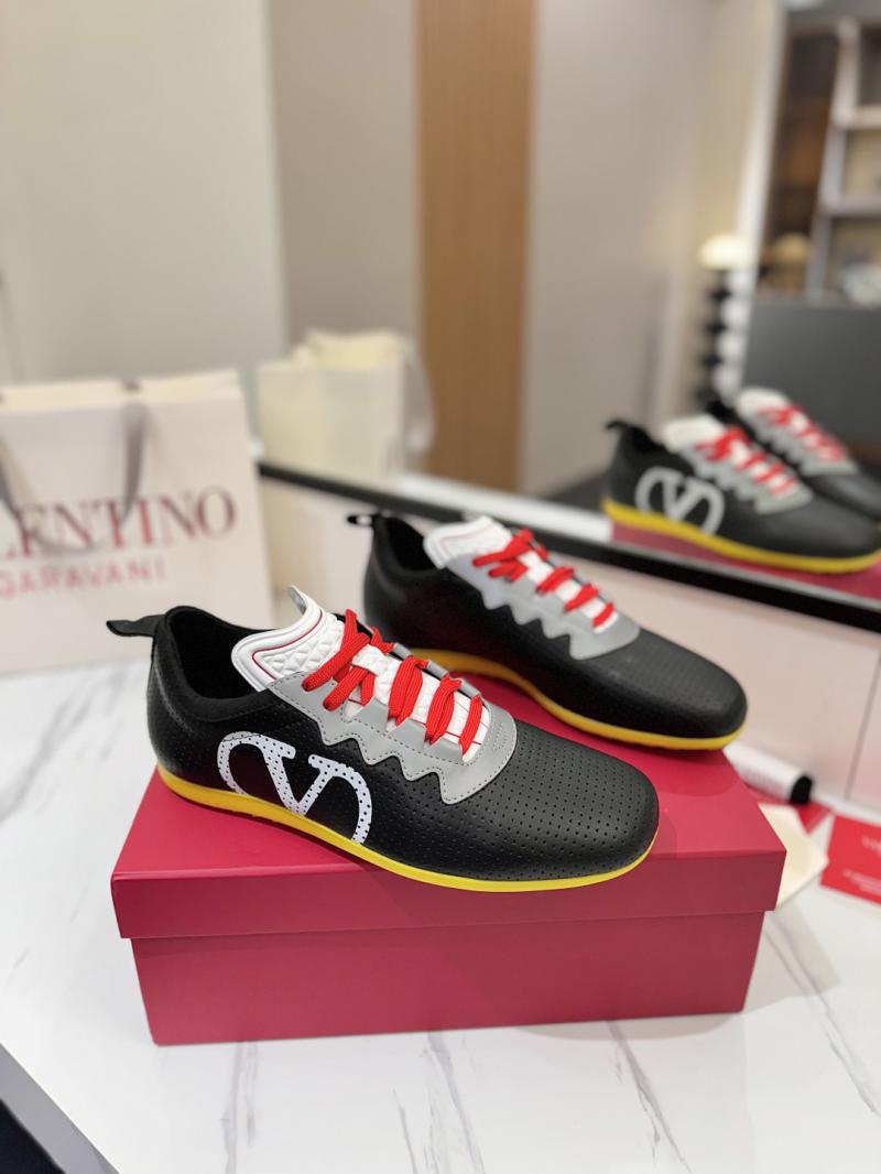Valentino Unisex Sneakers SVS33103