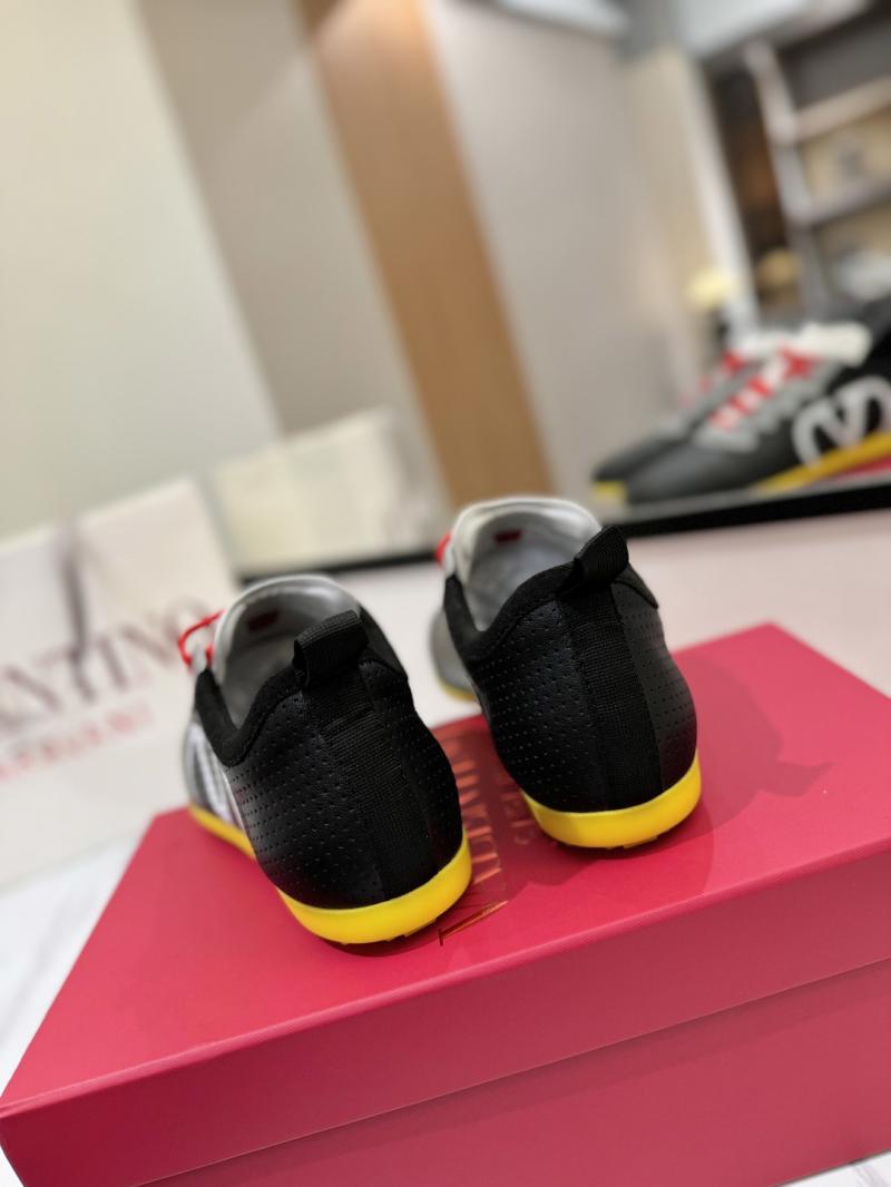 Valentino Unisex Sneakers SVS33103