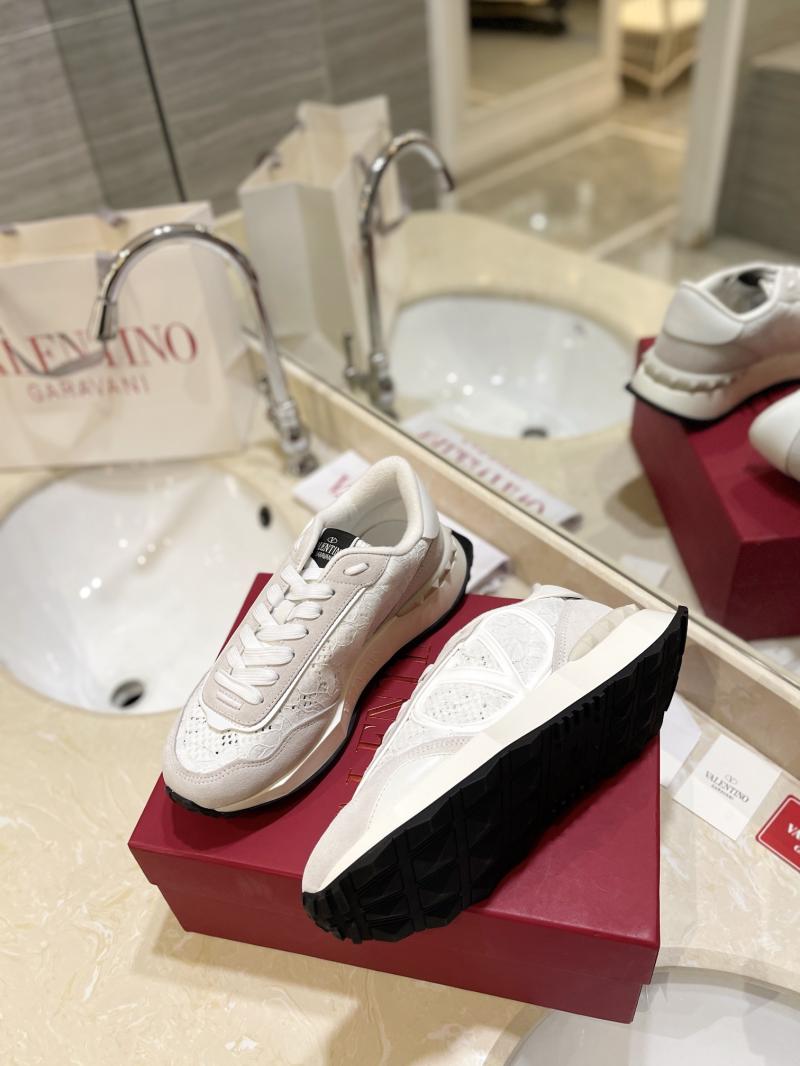 Valentino Unisex Sneakers SVS41101
