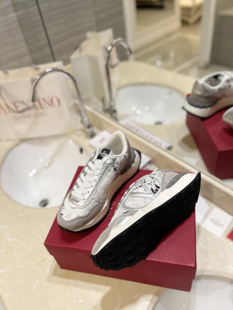 Valentino Unisex Sneakers SVS41102