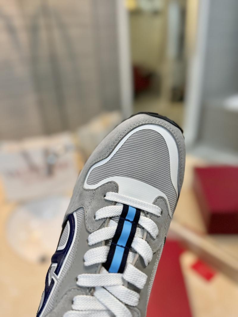 Valentino Unisex Sneakers SVS41110