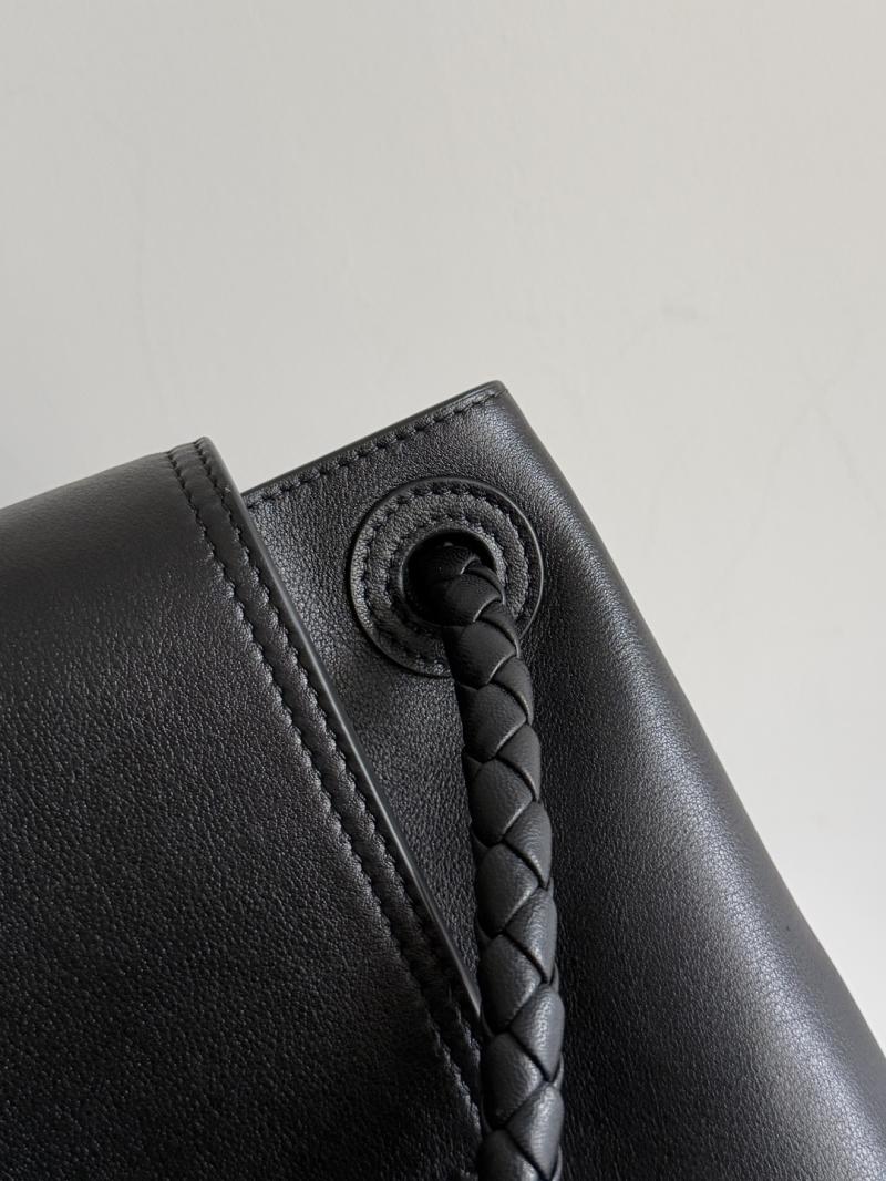 Bottega Veneta Large Ciao Ciao Black 826195