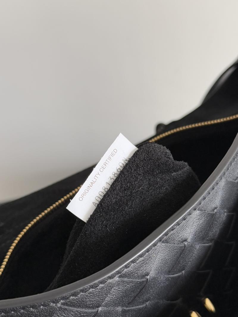 Bottega Veneta Large Ciao Ciao Black 826195