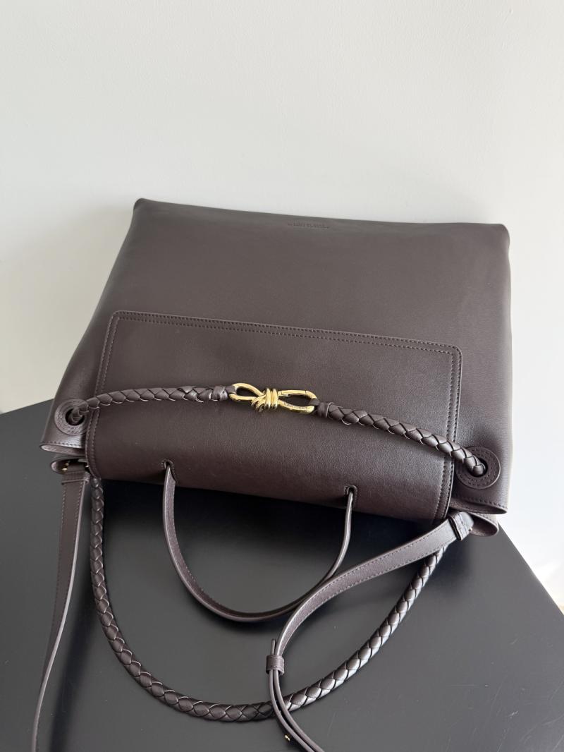 Bottega Veneta Large Ciao Ciao Fondant 826195