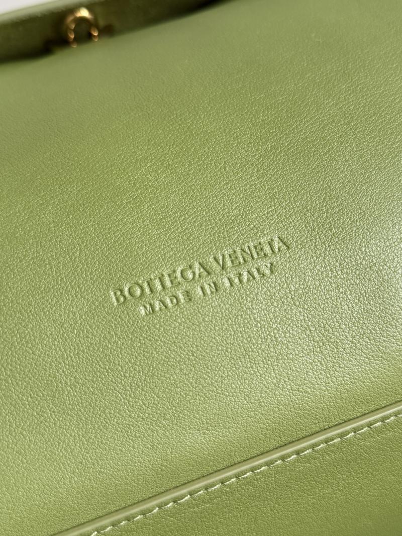 Bottega Veneta Large Ciao Ciao Matcha 826195