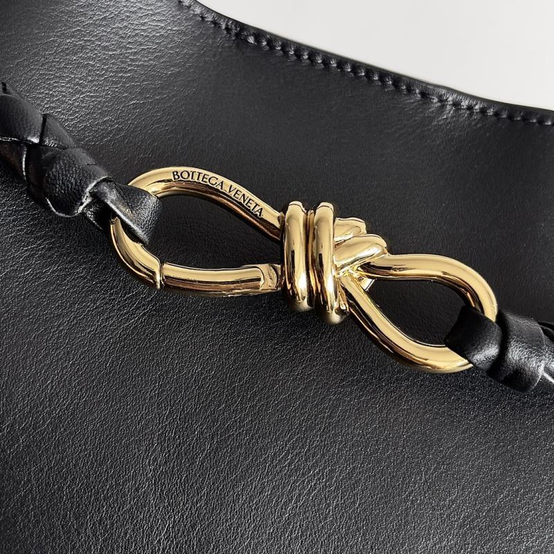 Bottega Veneta Medium Andiamo Black 810214