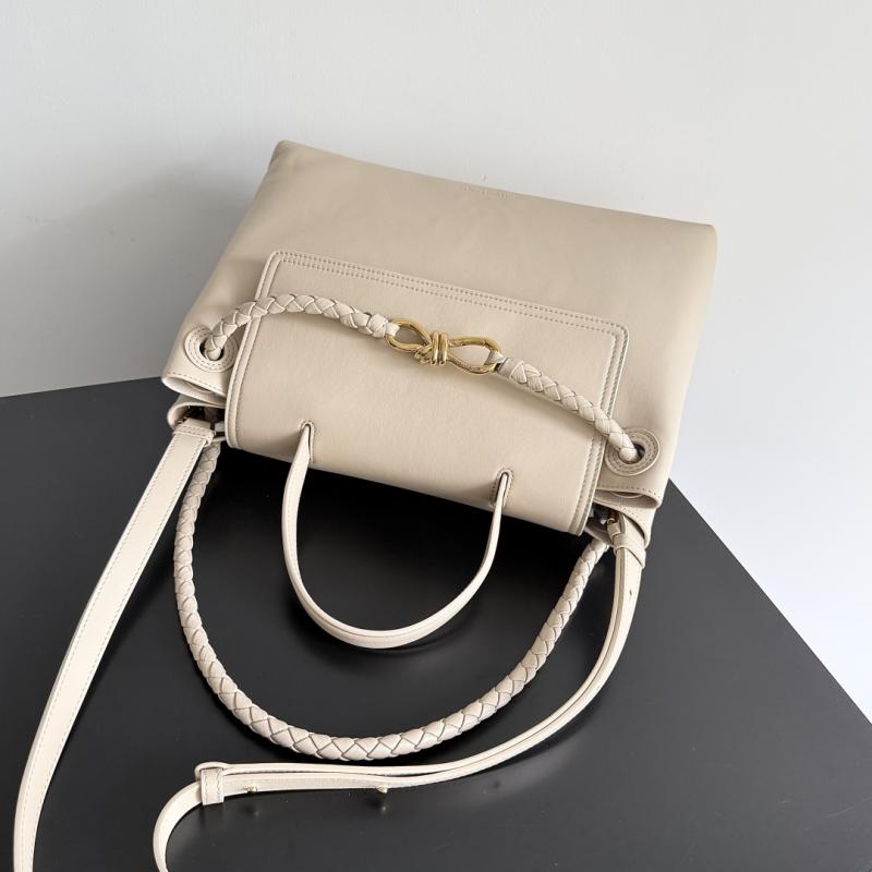 Bottega Veneta Medium Ciao Ciao Ecru 817231