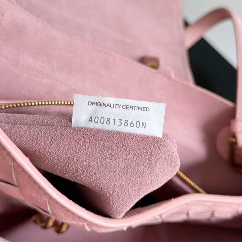 Bottega Veneta Medium Ciao Ciao Rose 817231