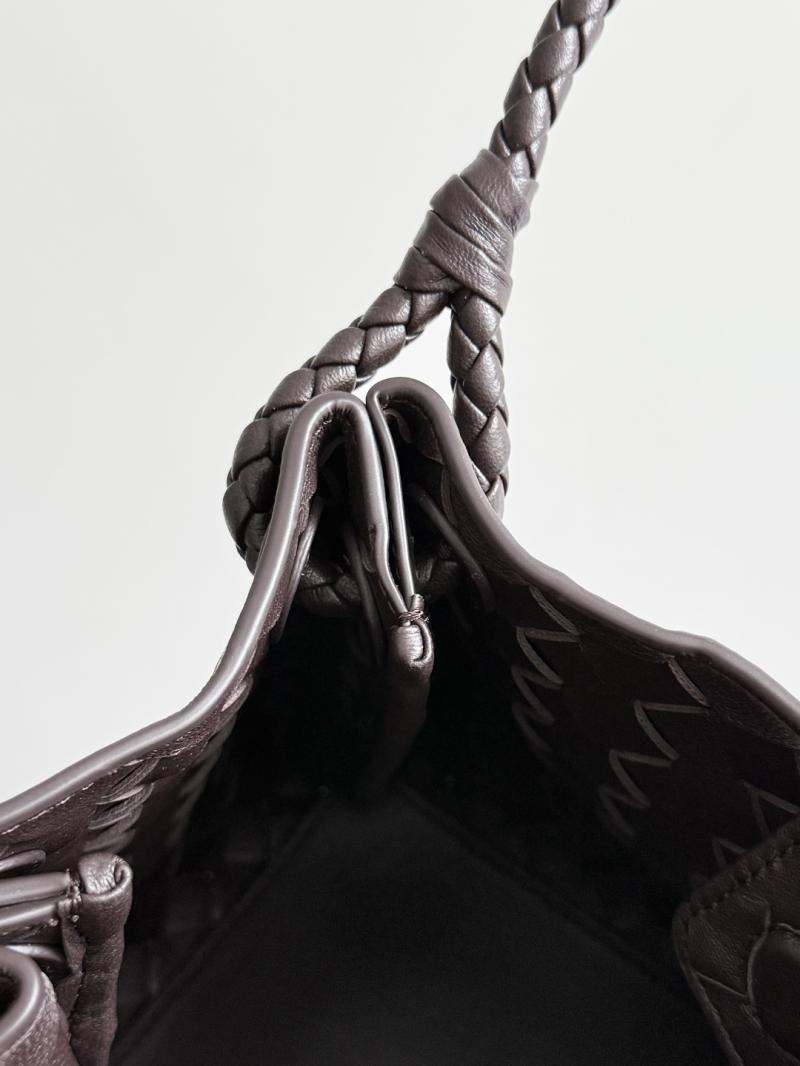 Bottega Veneta Parachute Fondant 835921